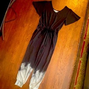 EUC Lularoe Xoe Jumper